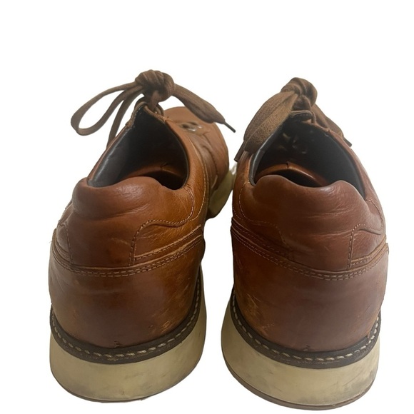 Allen Edmonds \